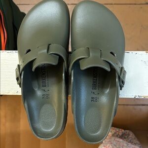 Birkenstock Boston Essentials EVA clog Khaki - worn once